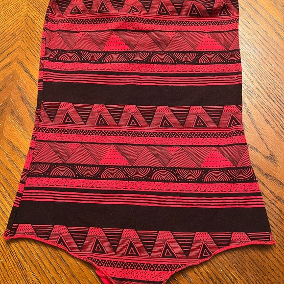 American Apparel Women’s Red Tribal Cheeky Strapless Bodysuit - Picture 4 of 5